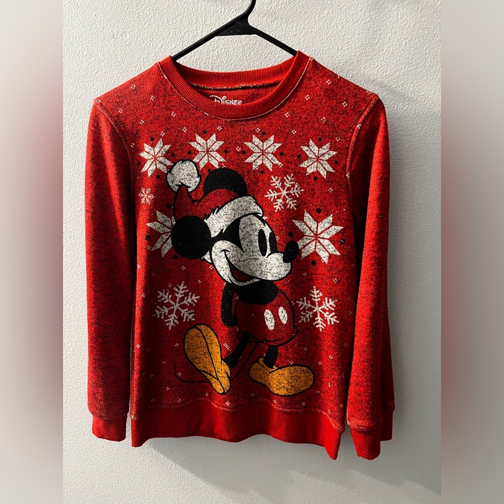 Disney Mickey Santa sweatshirt size M